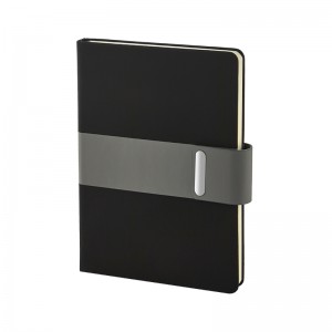 2426 Siyah 15 x 21 Termo Deri̇ Defter